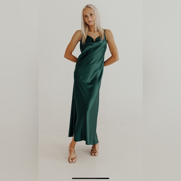 Boutique dress, worn one time for photoshoot! - Picture 1 of 2